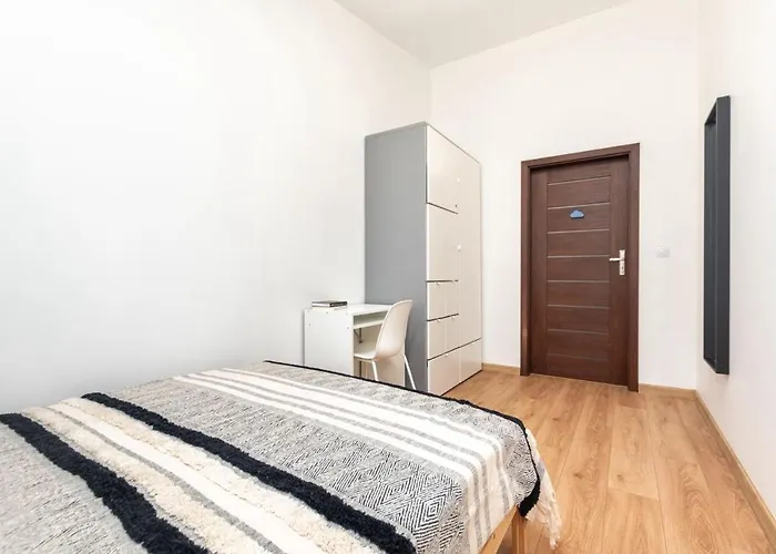 Kochanowskiego 23 * Cracovia